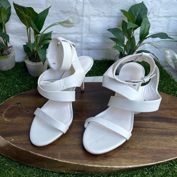 3.1 Phillip Lim Women's White Leather Sandals - UK 38.5 US 8.5 - Picture 9 of 10